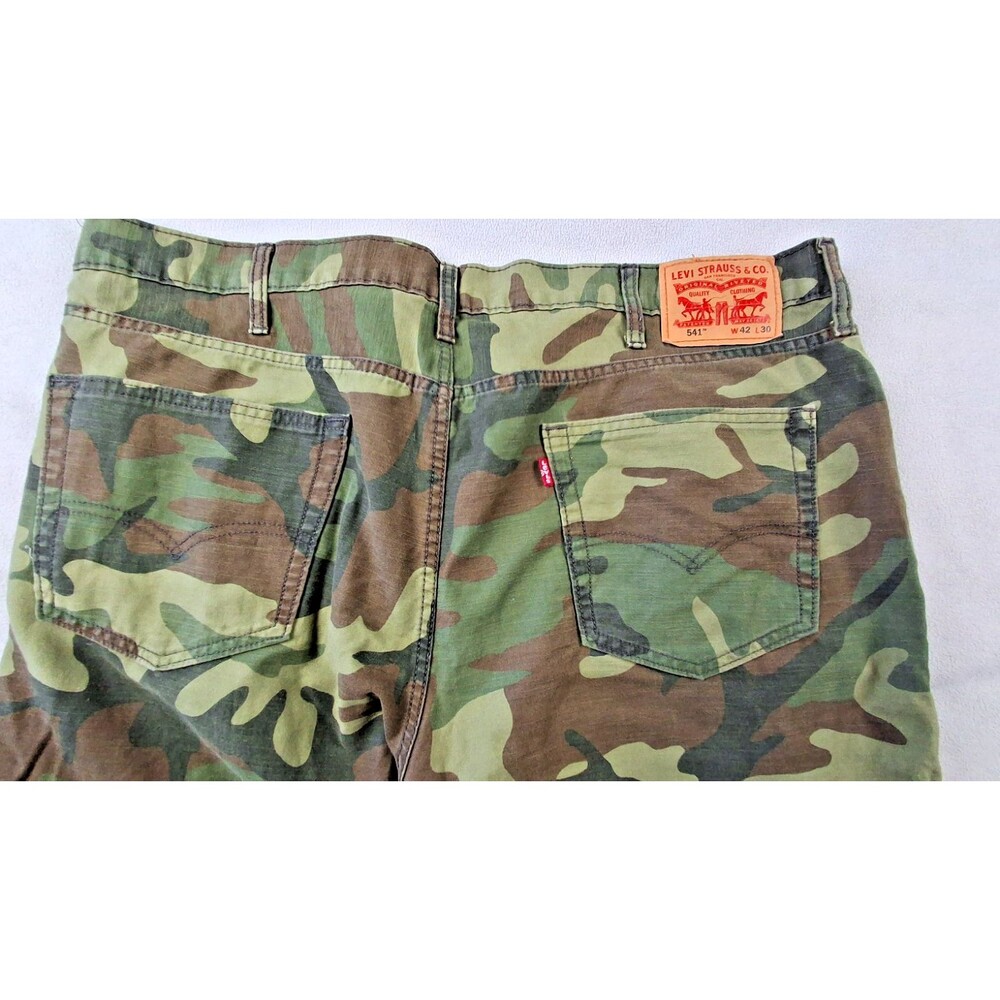 Levi’s 541 Athletic Fit Camo Jeans Mens 42x30 Camouflage Outdoor Hunting Pants - Picture 12 of 13